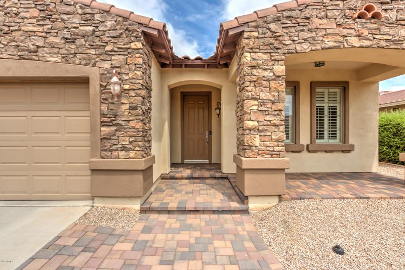 3570 E Yellowstone Pl, Chandler, AZ 85249