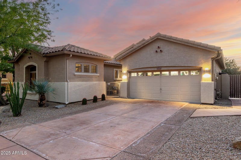 35706 30th Dr, Phoenix, AZ 85086