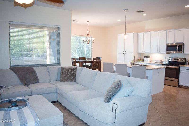 35714 N 30th Dr, Phoenix, AZ 85086