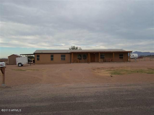3572 E Triple Crown Dr, San Tan Valley, AZ 85140
