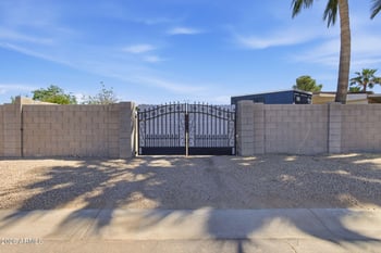 3572 Ross Ave, Glendale, AZ 85308