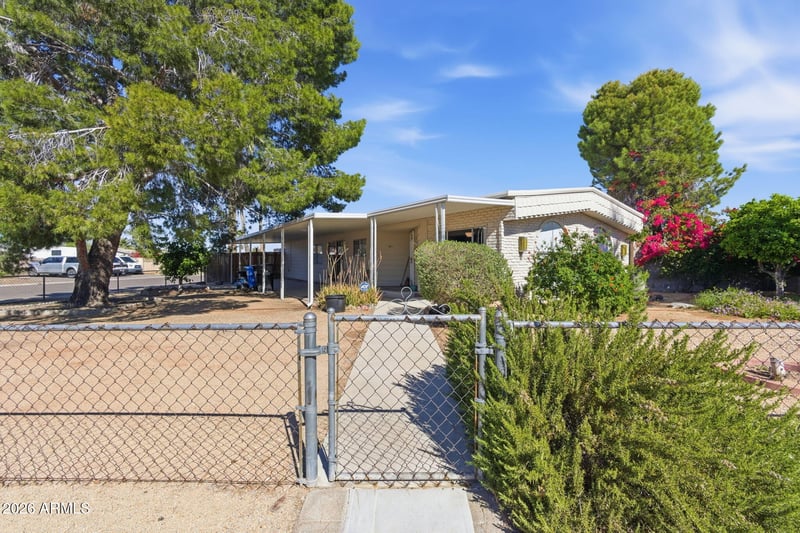 3572 Ross Ave, Glendale, AZ 85308
