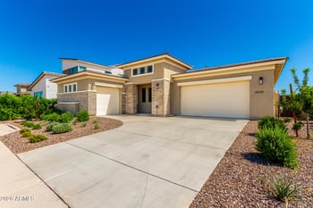 35721 Geode Way, San Tan Valley, AZ 85144