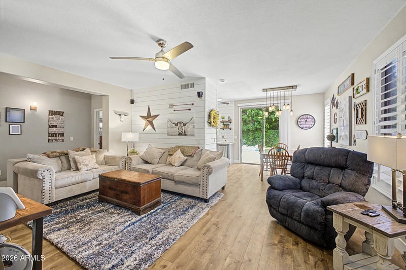 3573 Linda Ln, Gilbert, AZ 85234