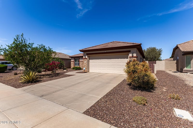 3574 County Down Dr, Chandler, AZ 85249