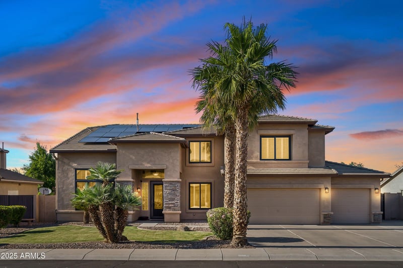 3574 Latham Way, Gilbert, AZ 85297