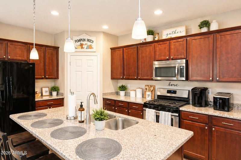 35744 Bandolier Dr, San Tan Valley, AZ 85144
