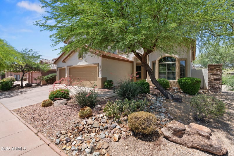 35746 32nd Ln, Phoenix, AZ 85086