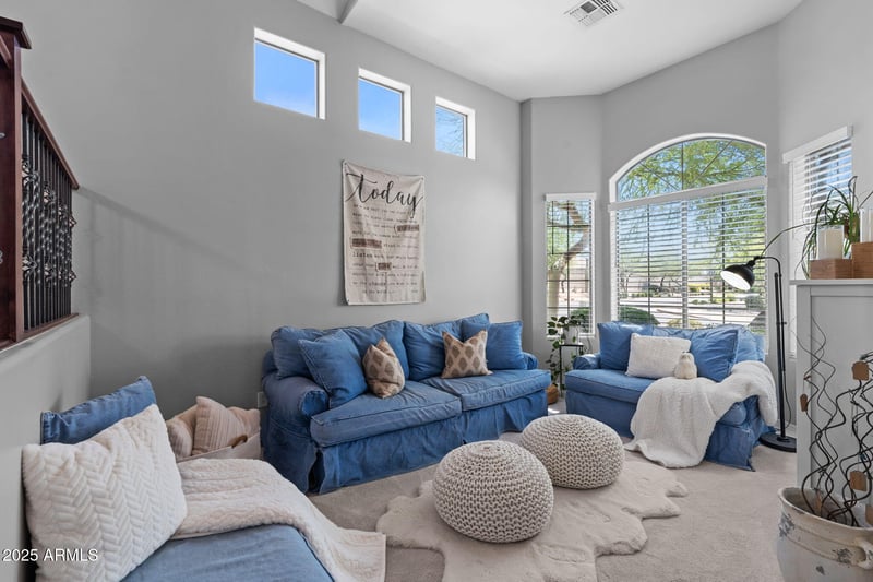 35746 32nd Ln, Phoenix, AZ 85086