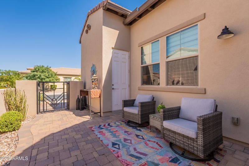 35756 Clementine Trl, San Tan Valley, AZ 85140