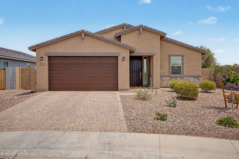 35759 Stump Ln, San Tan Valley, AZ 85144