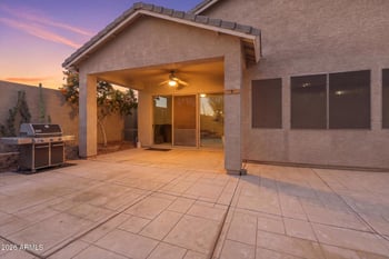 3577 Naomi Ln, San Tan Valley, AZ 85144