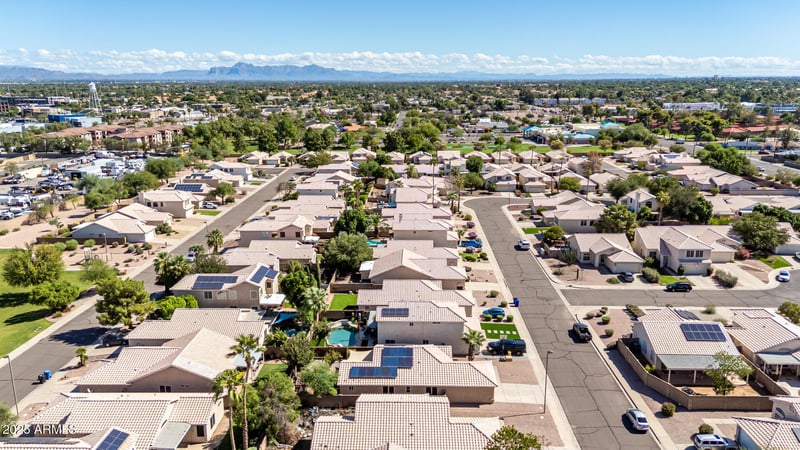 358 Linda Ln, Gilbert, AZ 85233