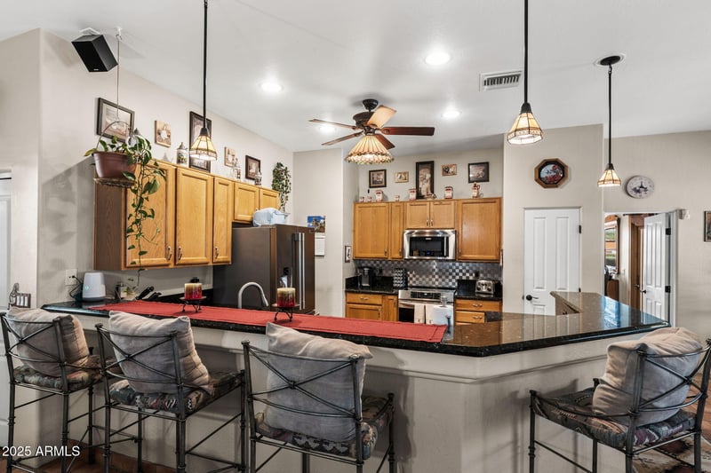 35802 7th St, Phoenix, AZ 85086
