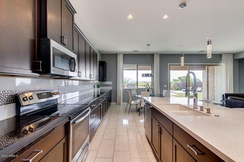 3581 E Appleby Dr, Gilbert, AZ 85298