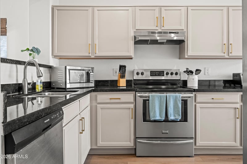 3581 Larkspur Way, Chandler, AZ 85248