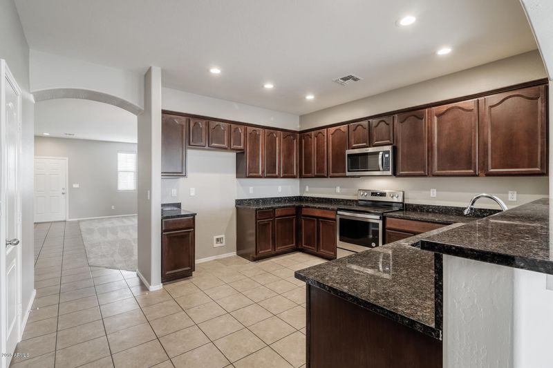 3582 E Odessa Dr, San Tan Valley, AZ 85140
