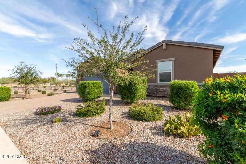 35821 Thicket Way, San Tan Valley, AZ 85144