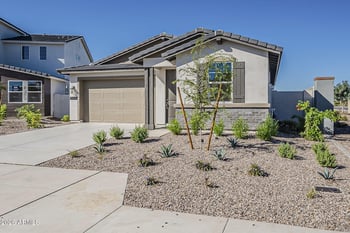 35826 Flint Dr, San Tan Valley, AZ 85144