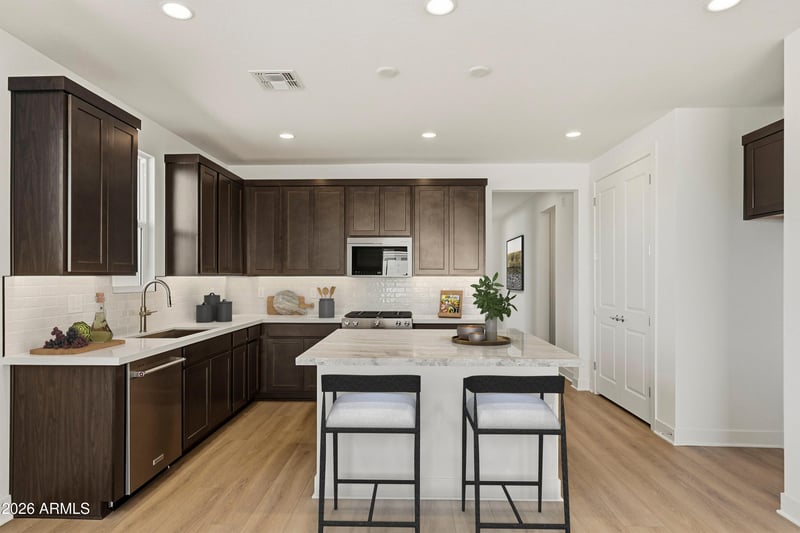 35826 Flint Dr, San Tan Valley, AZ 85144