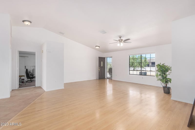 35836 N Central Ave, Desert Hills, AZ 85086