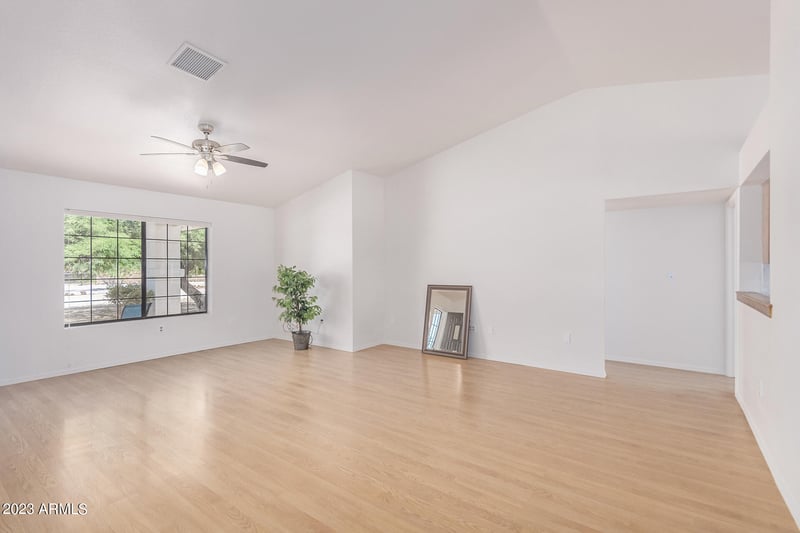 35836 N Central Ave, Desert Hills, AZ 85086
