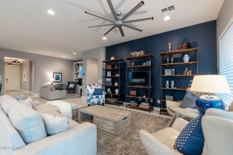 35836 N Persimmon Trl, San Tan Valley, AZ 85140