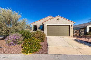 3586 Archer Dr, San Tan Valley, AZ 85140