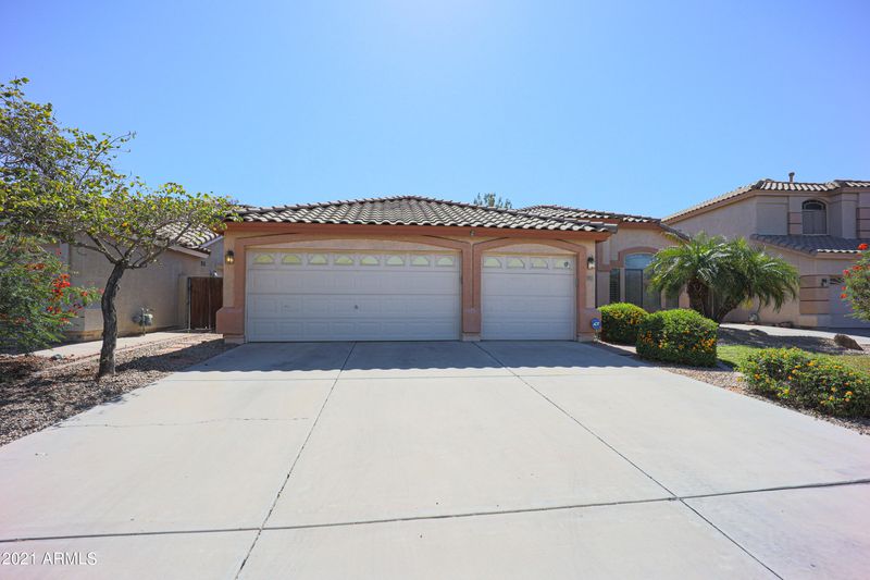 359 S Marin Dr, Gilbert, AZ 85296