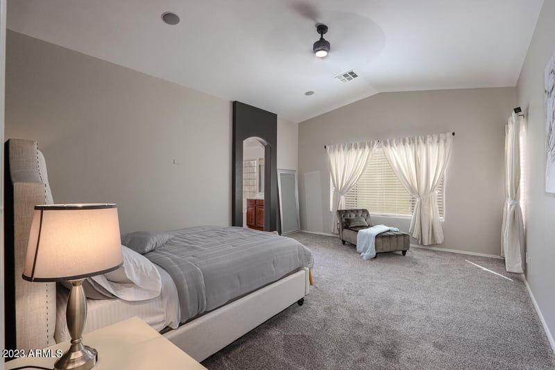 35914 31st Ave, Phoenix, AZ 85086