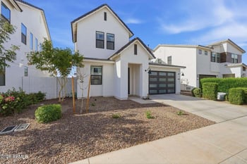 3592 W Cobalt Ct, San Tan Valley, AZ 85144