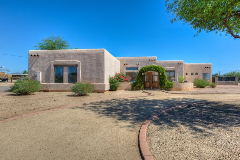 35920 N 3rd St, Phoenix, AZ 85086