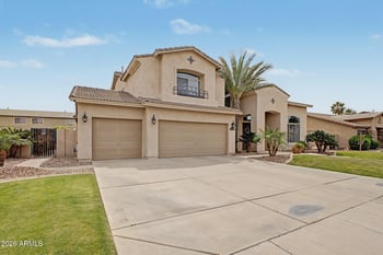 3595 Latham Way, Gilbert, AZ 85297