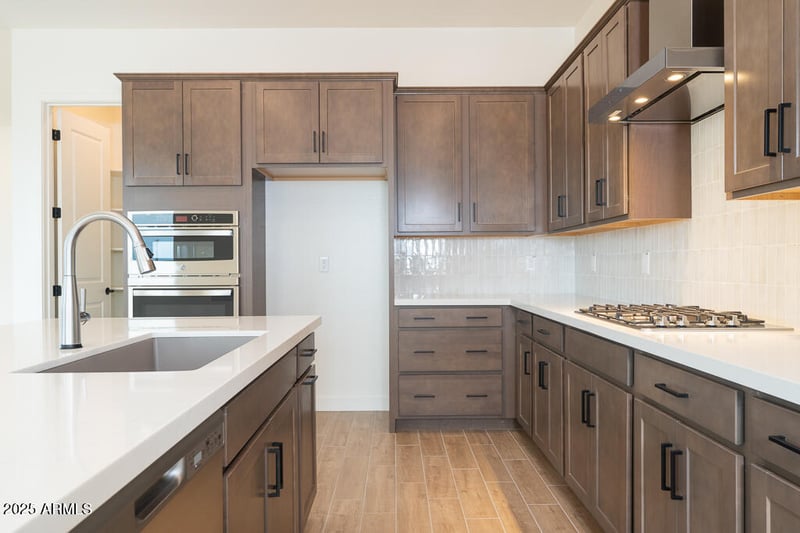 35989 Bottling Dr, San Tan Valley, AZ 85140