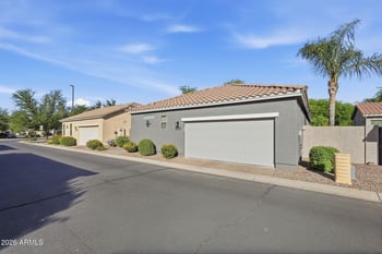 3599 Swan Dr, Gilbert, AZ 85297