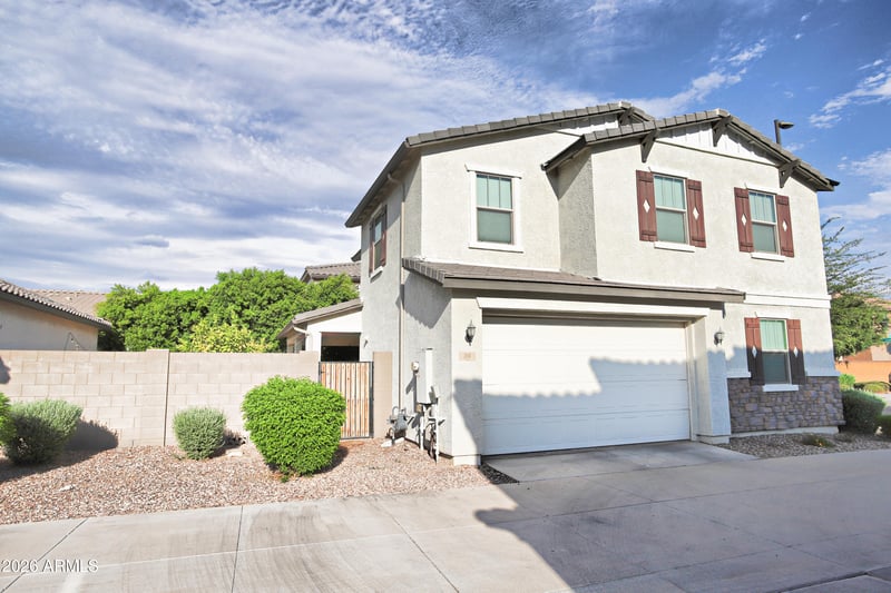 36 E Constitution Dr, Gilbert, AZ 85296