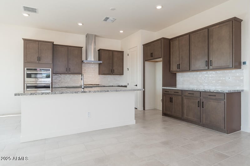 36007 Bottling Dr, San Tan Valley, AZ 85140