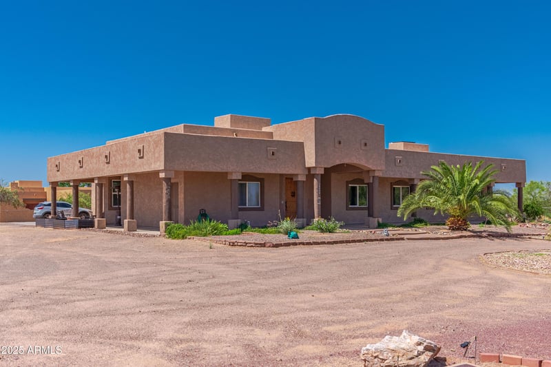 36008 213th Dr, Wittmann, AZ 85361