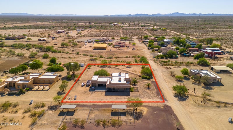 36008 213th Dr, Wittmann, AZ 85361