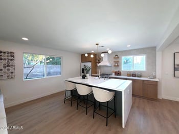 3601 E Charter Oak Rd, Phoenix, AZ 85032