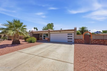 3601 E Cholla St, Phoenix, AZ 85028