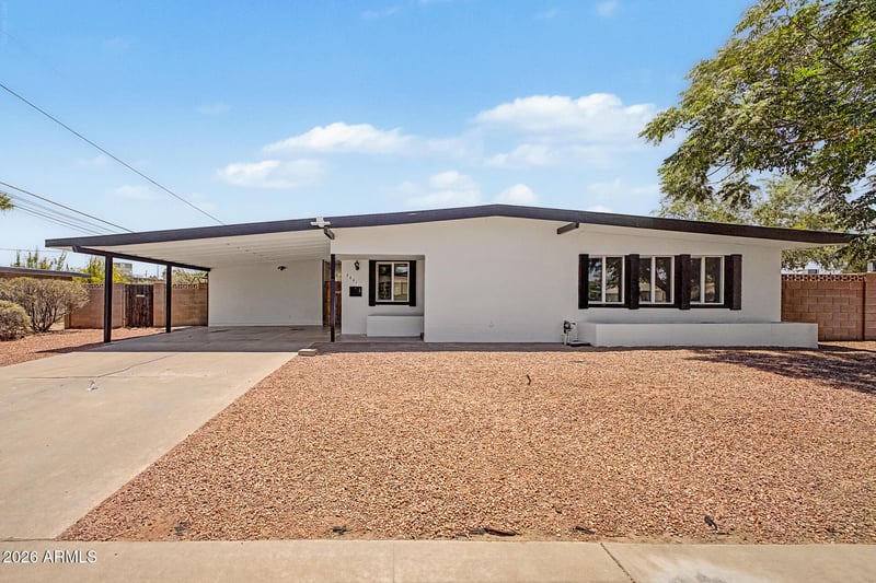 3601 E Laurel Ln, Phoenix, AZ 85028