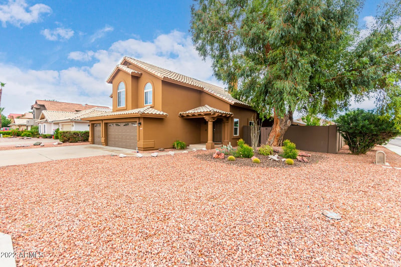 3601 E Rosemonte Dr, Phoenix, AZ 85050