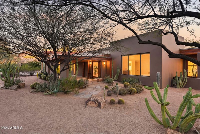 3601 E Stanford Dr, Paradise Valley, AZ 85253