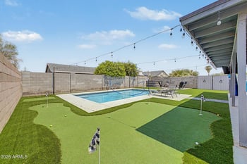 3601 Cat Balue Dr, Glendale, AZ 85308
