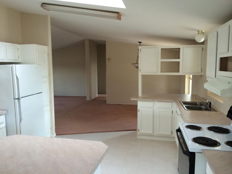 36016 N 14th St, Phoenix, AZ 85086
