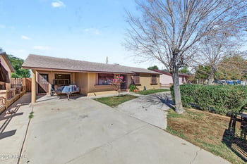 3602 N 64th Dr, Phoenix, AZ 85033
