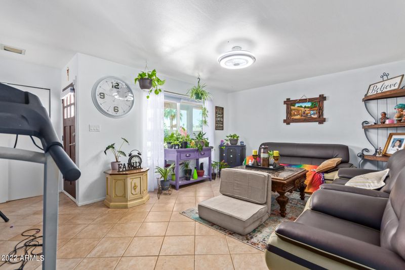 3602 W Beryl Ave, Phoenix, AZ 85051