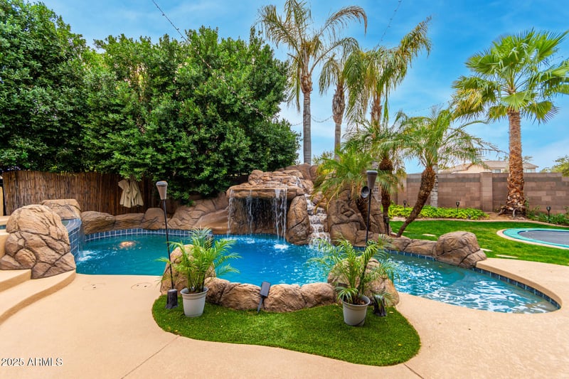 3603 Indigo Bay Ct, Gilbert, AZ 85234
