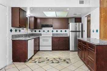 3605 Cutler Dr, Tempe, AZ 85282